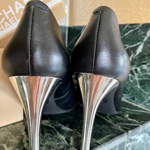 MIKAEL KORS Black Studded Shoes - Picture 4 of 6